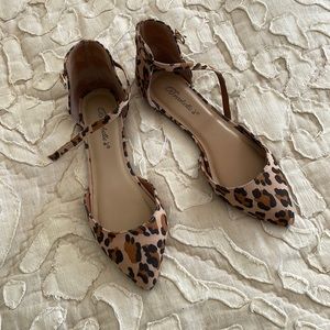 Leopard print flats